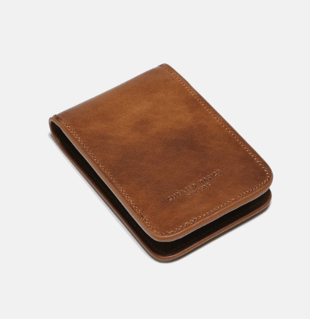 Curated Basics Leather Joint Case