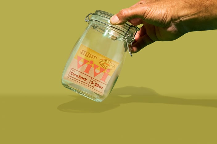 VIVI_ Jar_Hand_0047_V2