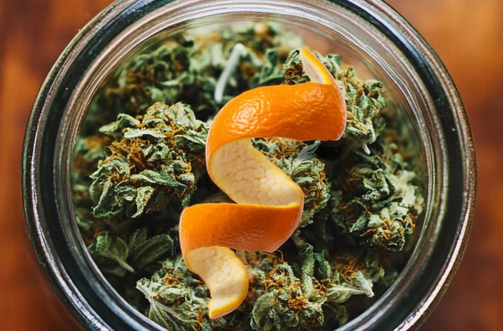 V-Blog-002-How-to-Store-Weed-orange-peel